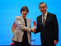 Menlu Prancis dan Perdana Menteri China Bahas Timur Tengah 