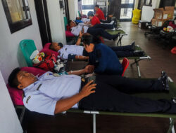 Bakamla RI Zona Tengah Gelar Donor Darah
