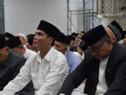 Pj. Walikota Bersama Masyarakat Kota Langsa Sholat Idul Fitri 1 Syawal 1445 H