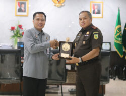 Kanwil Kementrian Hukum Bertemu Kajati Sulteng Bahas Regulasi Pengalihan Kewenangan