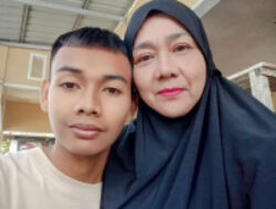 Ibu Penjual Kue Keliling Asal Kota Langsa Anaknya Ye Jabir Aqsha Lulus SNBP