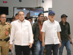 Kajati Sulteng Turut Mengantar Kepulangan Menteri P2MI di Bandara Mutiara Sis Aljufri