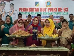 Pensiunan PNS Kompak Peringati HUT PWRI