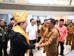 Gubernur Anwar Hafid Sambut Hangat Kedatangan Menteri Kebudayaan RI di Palu