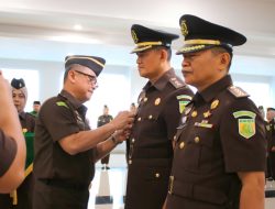 Lantik Pejabat Baru Esalon III, Kajati: Rotasi Jabatan Meningkatkan Kinerja Organisasi