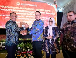 Anwar Hafid Resmi Pimpin MIPI, Dorong Penguatan Ilmu Pemerintahan dari Daerah