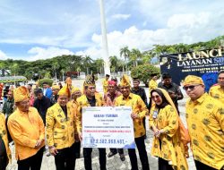 Gubernur Sulteng menyerahkan Dividen Bank Sulteng di HUT Parigi Moutong