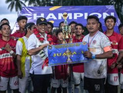Gubernur Anwar Hafid Tutup Turnamen Taruna Cup di Desa Kalora, Berikan Bonus bagi Para Juara